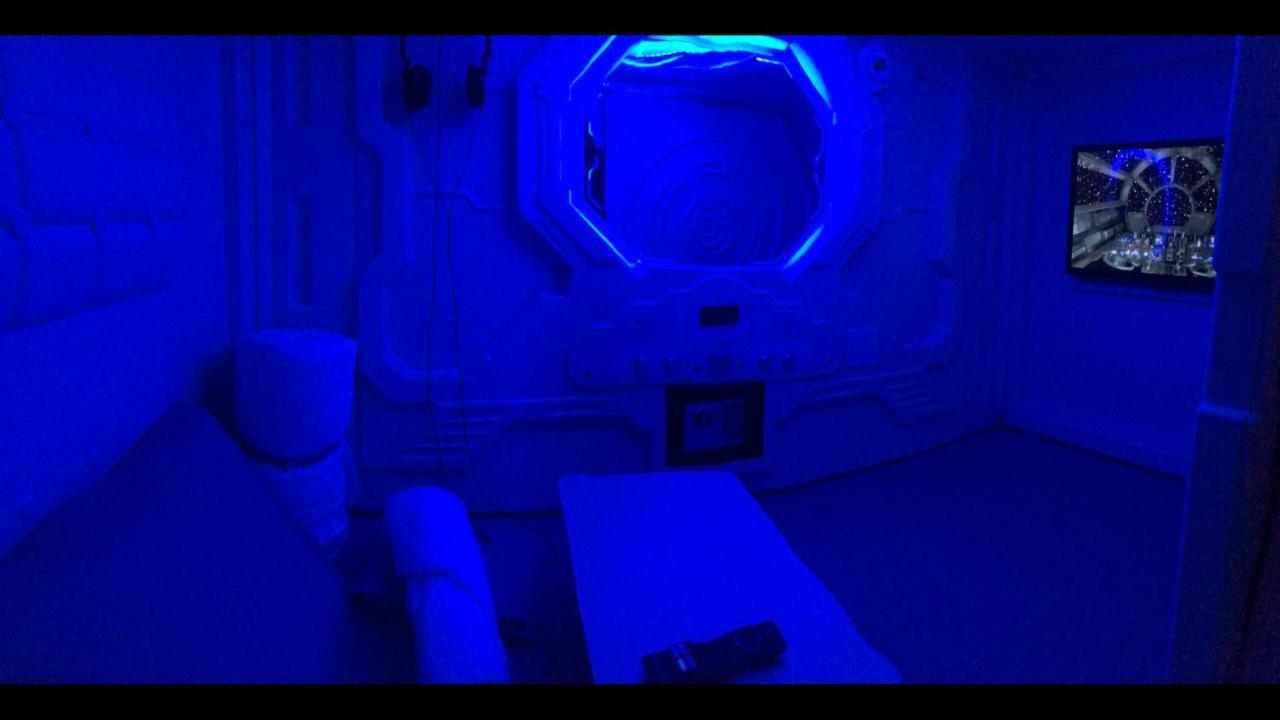 Отель La Podlife Лос-Анджелес Экстерьер фото